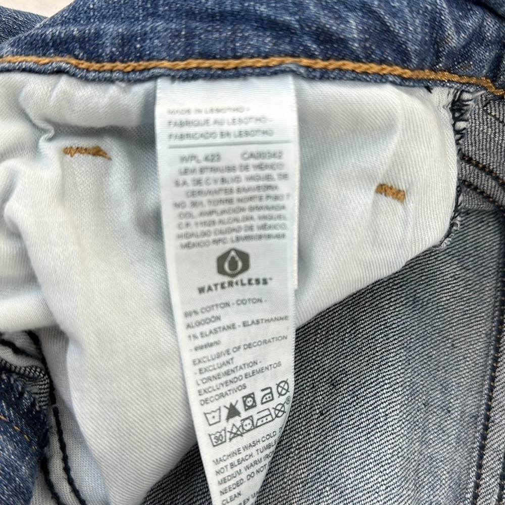 Levi’s Signature Waterless Boot Cut Jeans, 31x30 - Picture 8 of 8